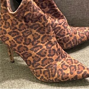 Jessica Simpson Brown Leopard Heeled Boots